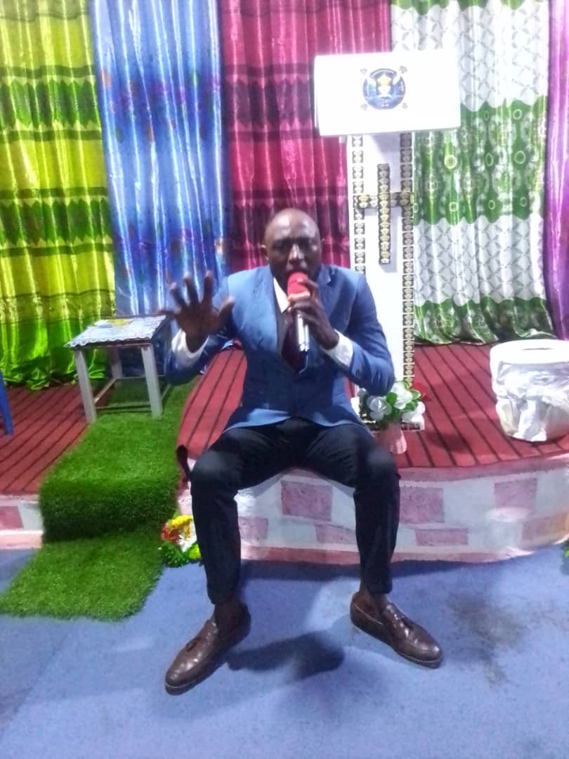 Prophet Oliver Agien